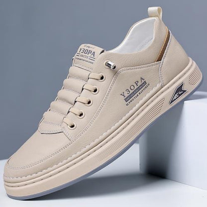 👟【39-44】2025 Męskie modne, skórzane, codzienne, płaskie buty, miękkie dno, wygodna amortyzacja, wodoodporność i antypoślizgowość