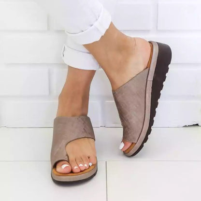 🔥🥰【35-43】płaskie letnie kapcie z eksplozją krzyżową, duże rozmiary