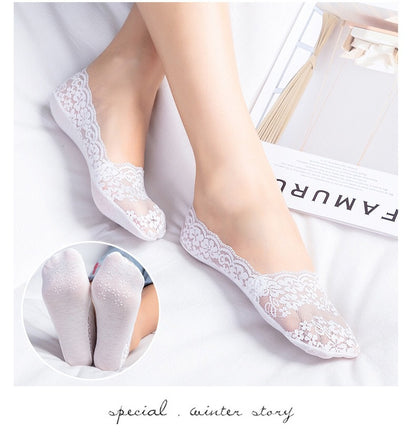 👑【Set de 10 piese】🩰Șosete invizibile din bumbac, cu dantelă elegantă și talpă antiderapantă, respirabil și absorbant de transpirație